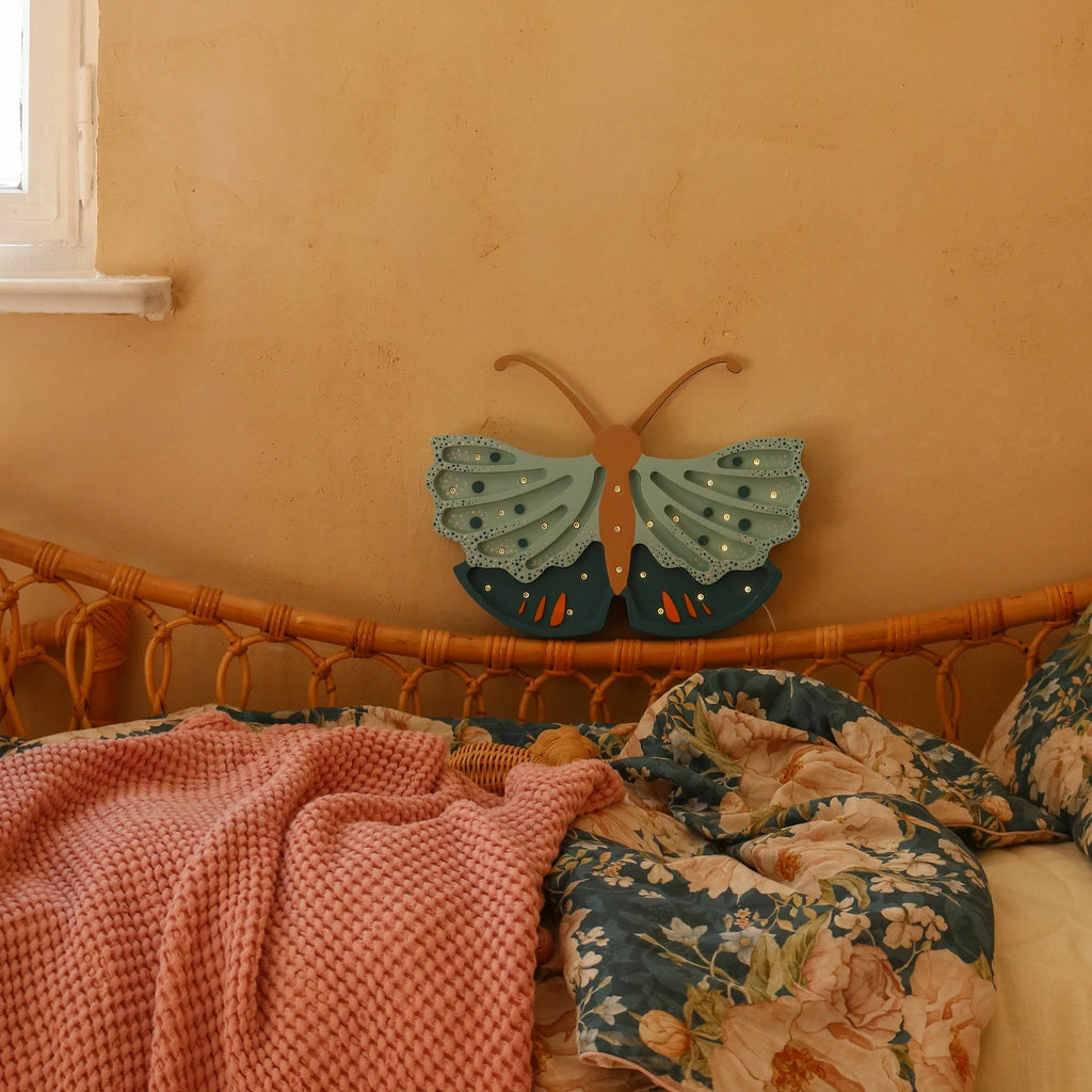 Butterfly Lamp in Daisy Blue